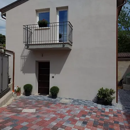 Casetta San Marciano Pile Holiday home